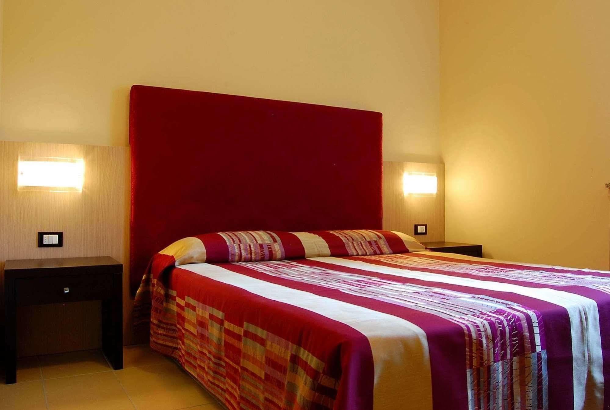 Albergo Visconti Crémone Extérieur photo